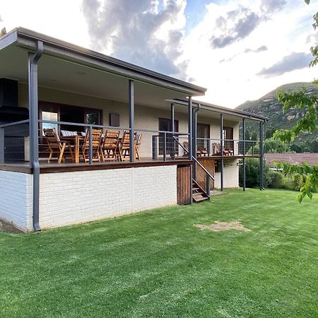 727 Church Clarens Exterior foto