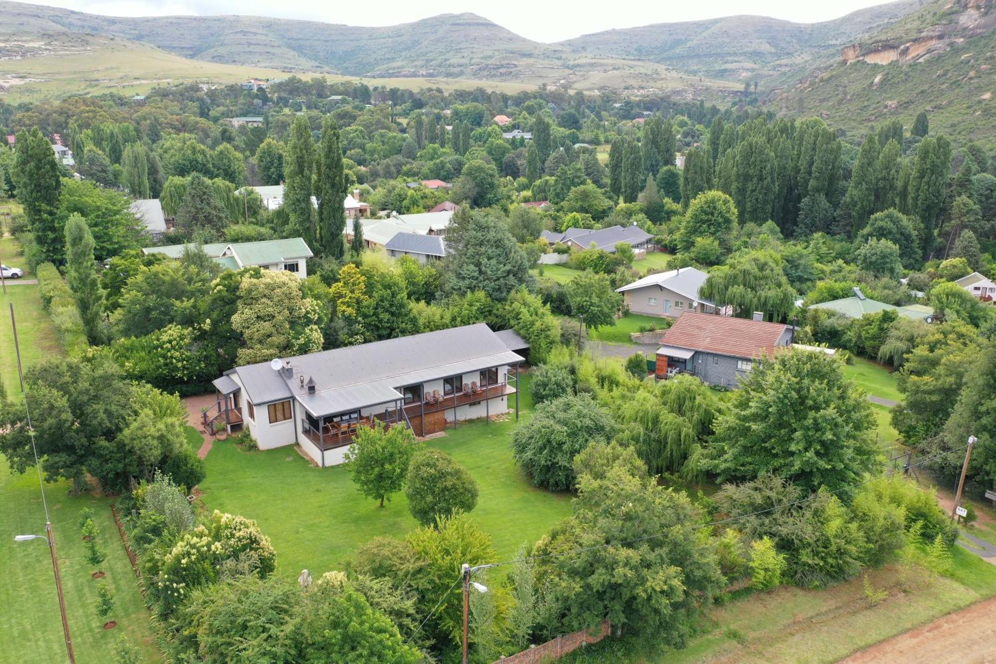 727 Church Clarens Exterior foto